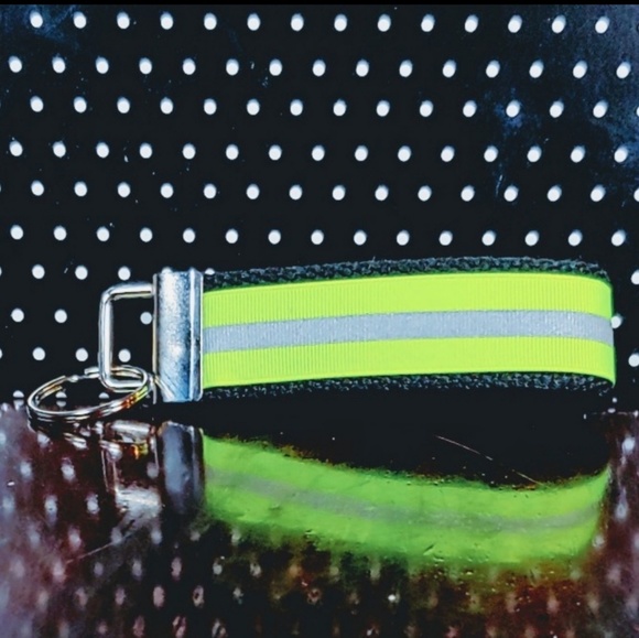 Tumblebee Fancies Accessories - Handmade Reflective Key Fob with Split Key Ring